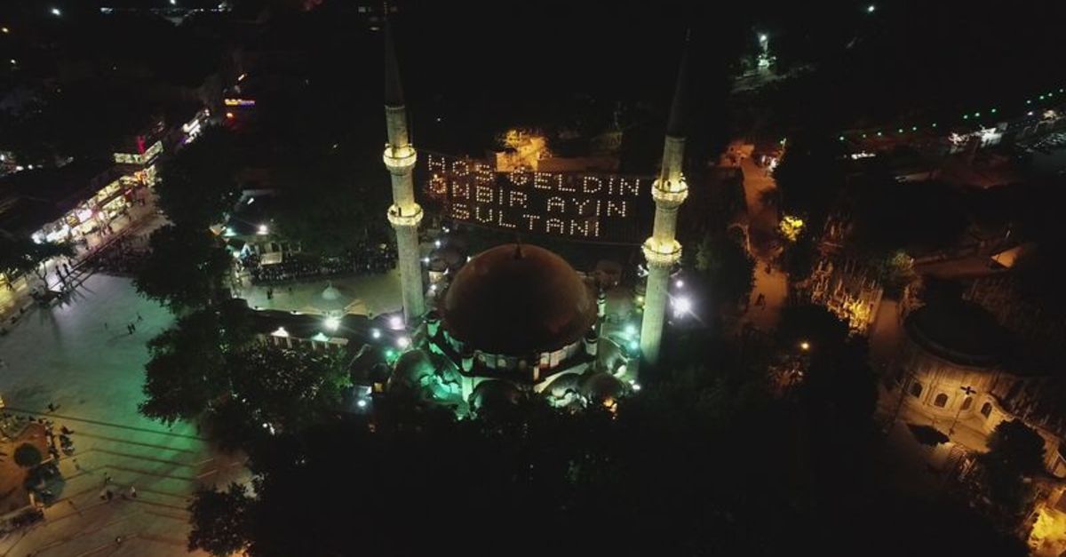 İstanbul iftar saatleri