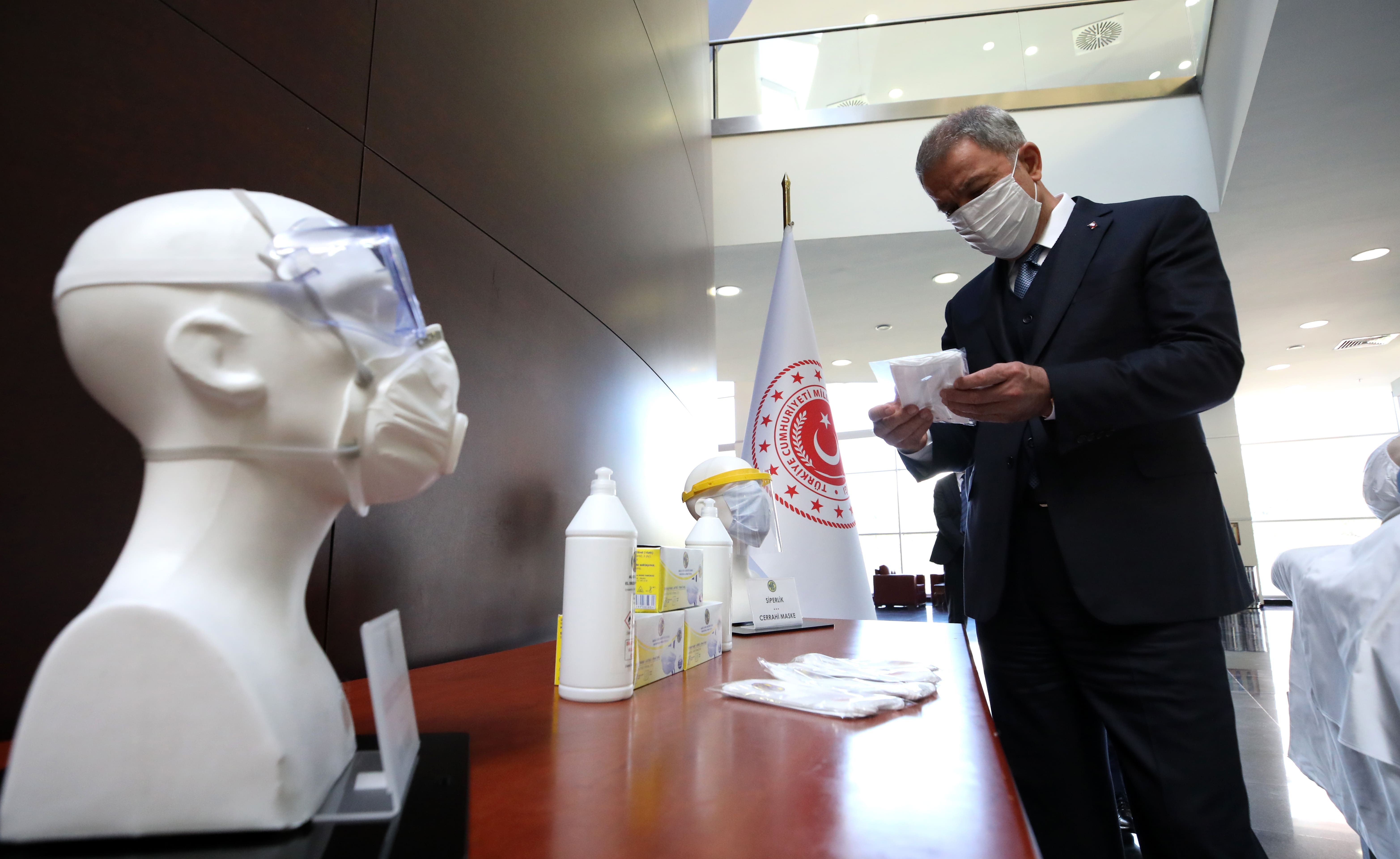 Akar açıkladı: MKE yerli solunum cihazı üretti