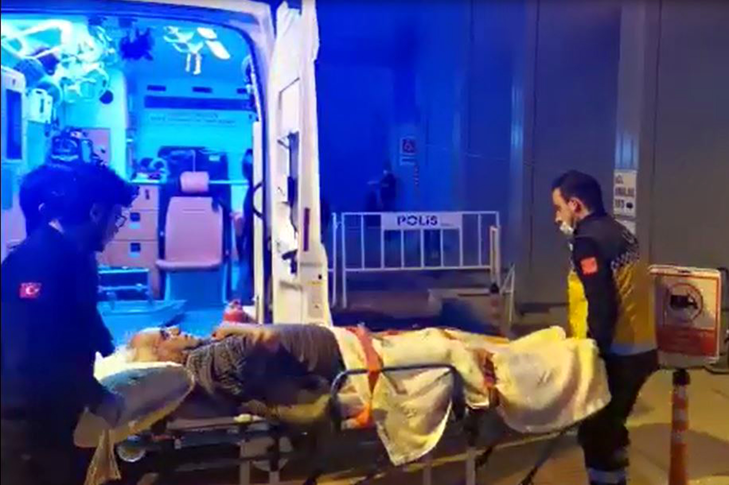 Yeşilova Belediye Başkanı Mümtaz Şenel ve eşine silahlı saldırı düzenlendi