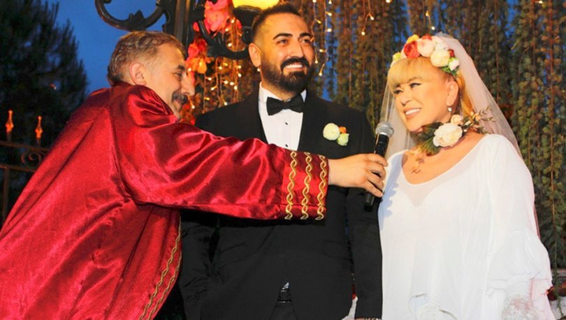 Zerrin Özer ile Murat Akıncı karantinada aynı evde kalıyor