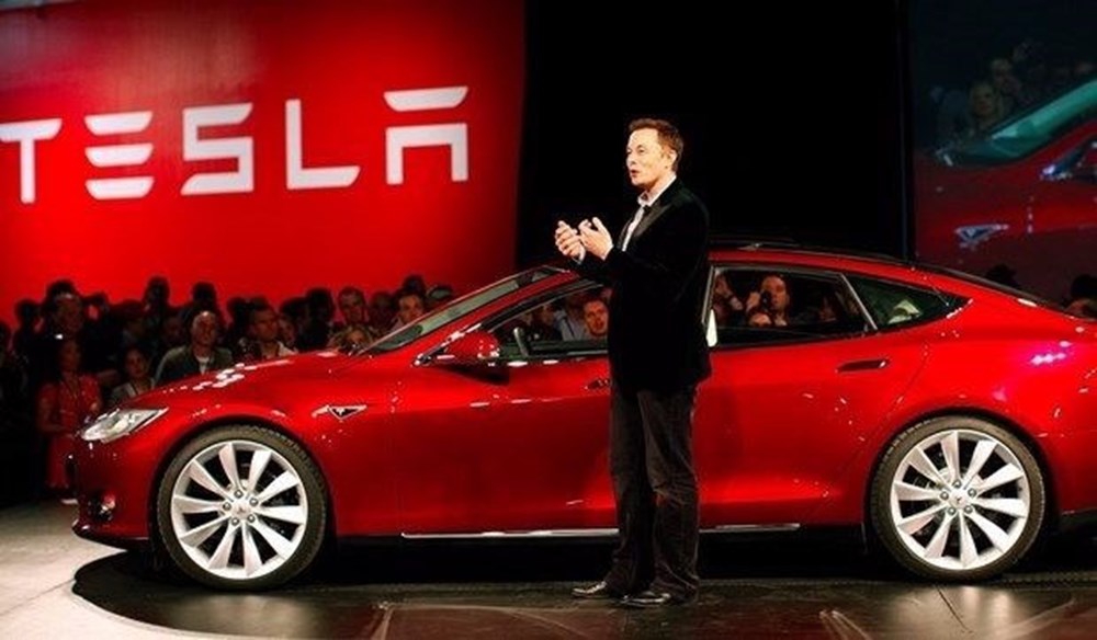 Elon Musk koronavirüse yönelik alınan tedbirlere Faşist bir yaklaşım dedi