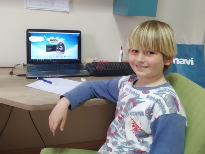 Süleymanpaşalı çocuklar uzaktan eğitimle kendilerini geliştiriyor