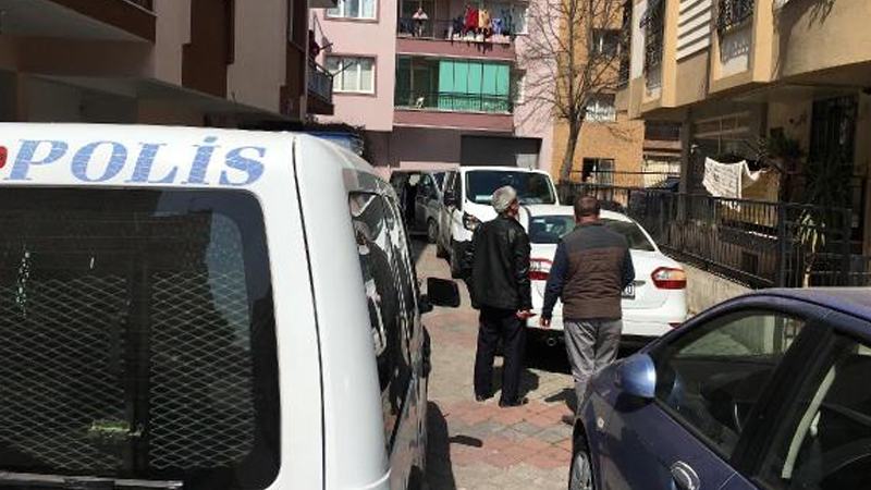 İzmir'de intihar ettiği sanılan iş adamının, 16 yaşındaki kızı tarafından öldürüldüğü ortaya çıktı
