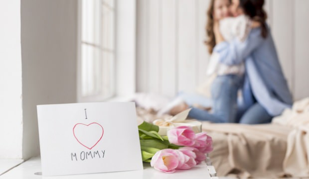 En güzel anneler Günü sözleri