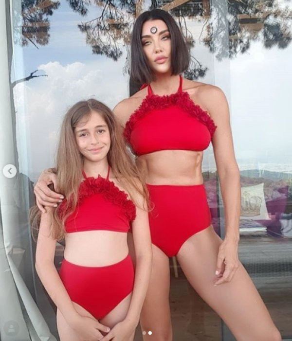 Deniz Akkaya aşka kapılarını açmak için kızından izni kopardı