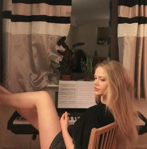 Serel Yereli'nin küçüklük fotoğrafları sosyal medyada