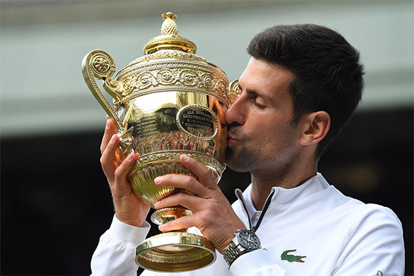 Djokovic'in annesi: Oğlum kendini seçilmiş hissediyor