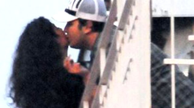 Merve Boluğur kendisini tiye alan Şahan Gökbakar'a fena gönderme yaptı