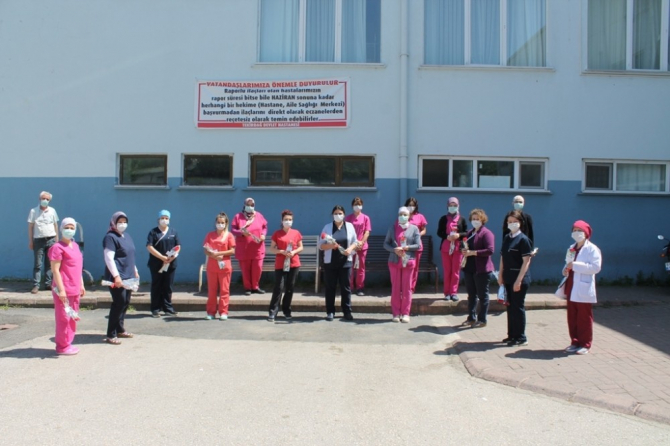 Süleymanpaşa Belediyesi Hemşireler Haftasında sağlıkçıları yalnız bırakmadı