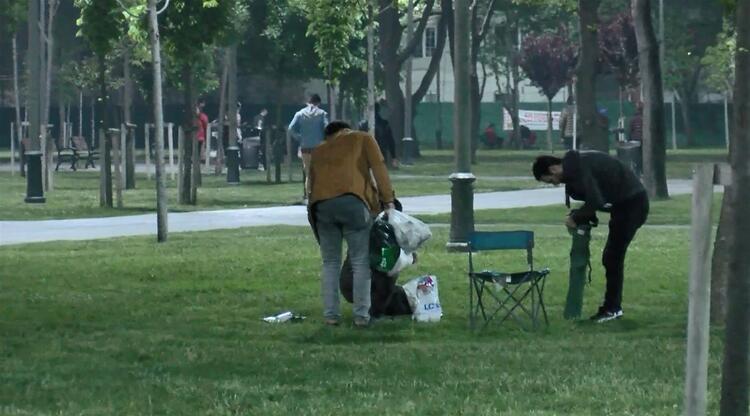 İstanbul'da yine benzer görüntü! Vatandaşlar sahile indi