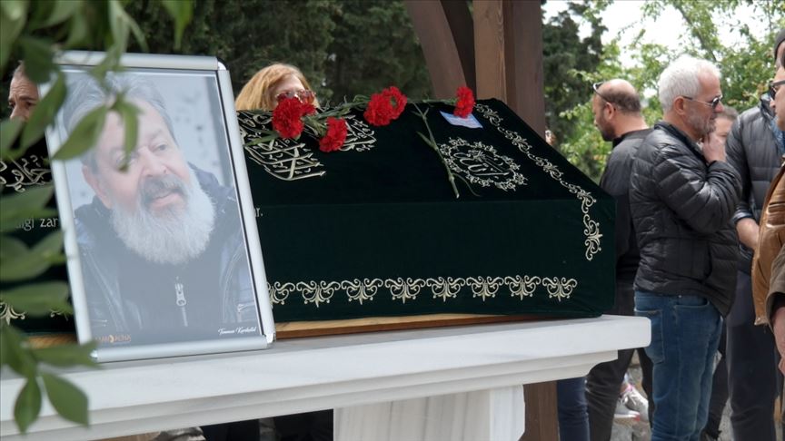 Hollywood filmlerinin ünlü sesi Payidar Tüfekçioğlu kimdir? Dizileri nelerdir?