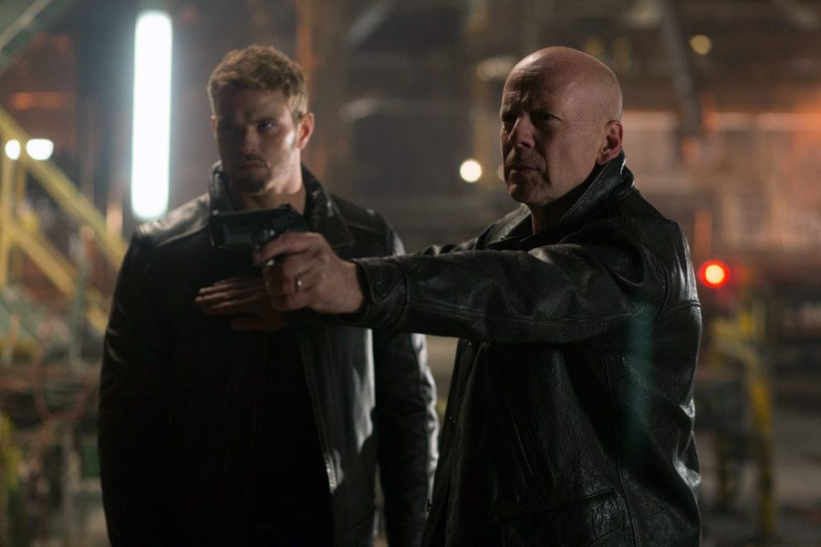 Kurtarıcı filminin konusu nedir? Oyuncuları kimler?