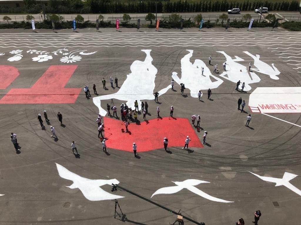 Tuzla'dan 19 Mayıs Atatürk'ü Anma, Gençlik ve Spor Bayramı'nda dünya rekoru!