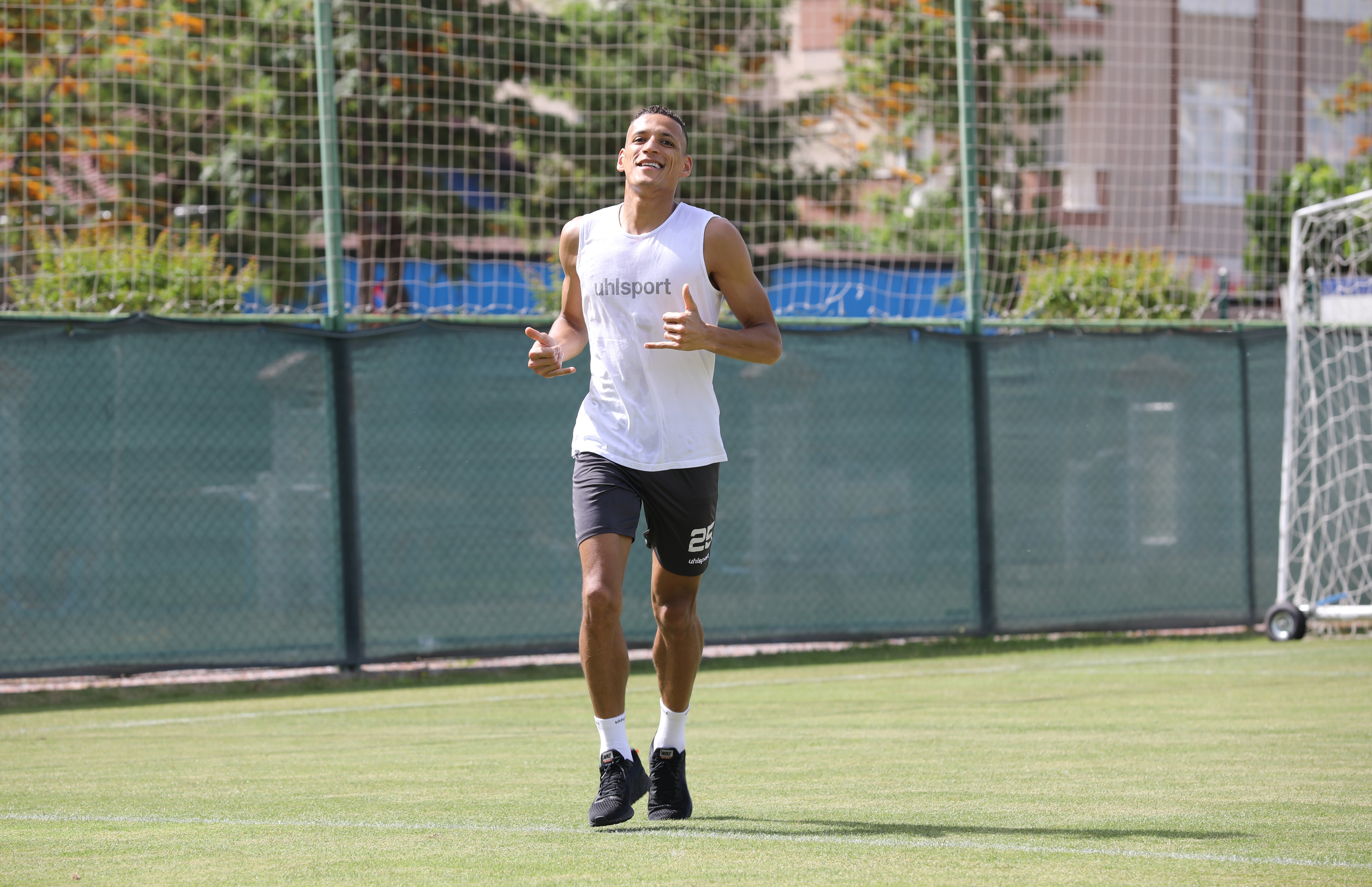 Alanyaspor hazırlıklara devam ediyor!