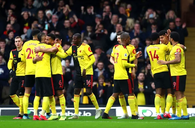 Ünlü İngiliz futbol kulübünde 3 koronavirüs vakası!