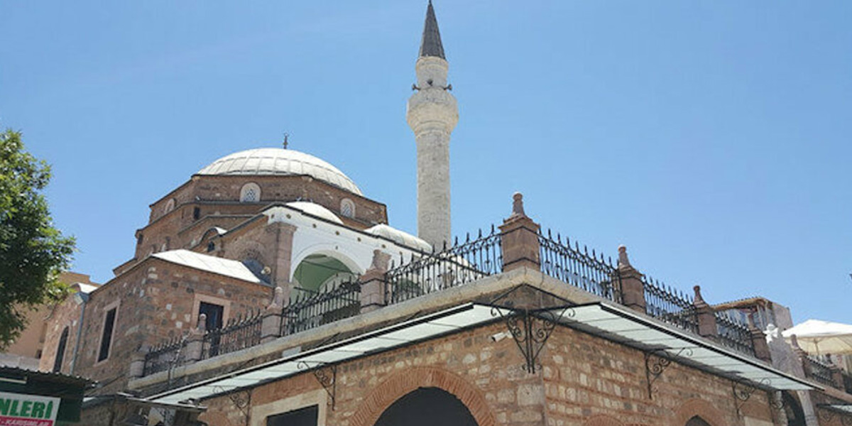 İzmir Müftülüğünden cami hoparlörlerinden müzik yayını ile ilgili açıklama