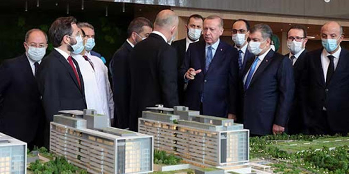 Bakan Koca'dan şehir hasteneleri ile ilgili paylaşım