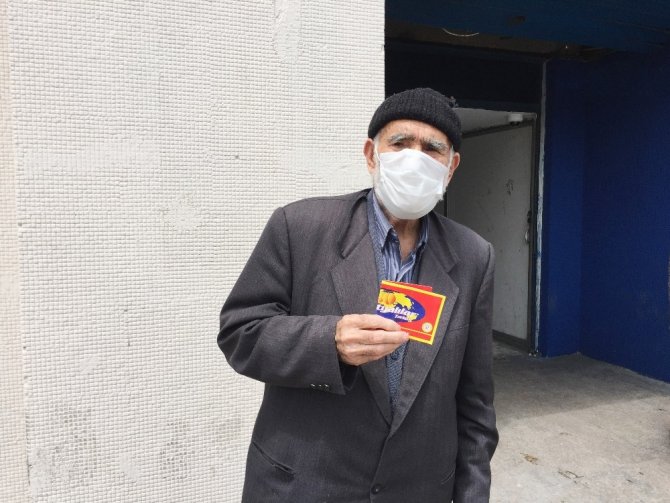 65 yaş üstü vatandaşlar otogarlara koştu