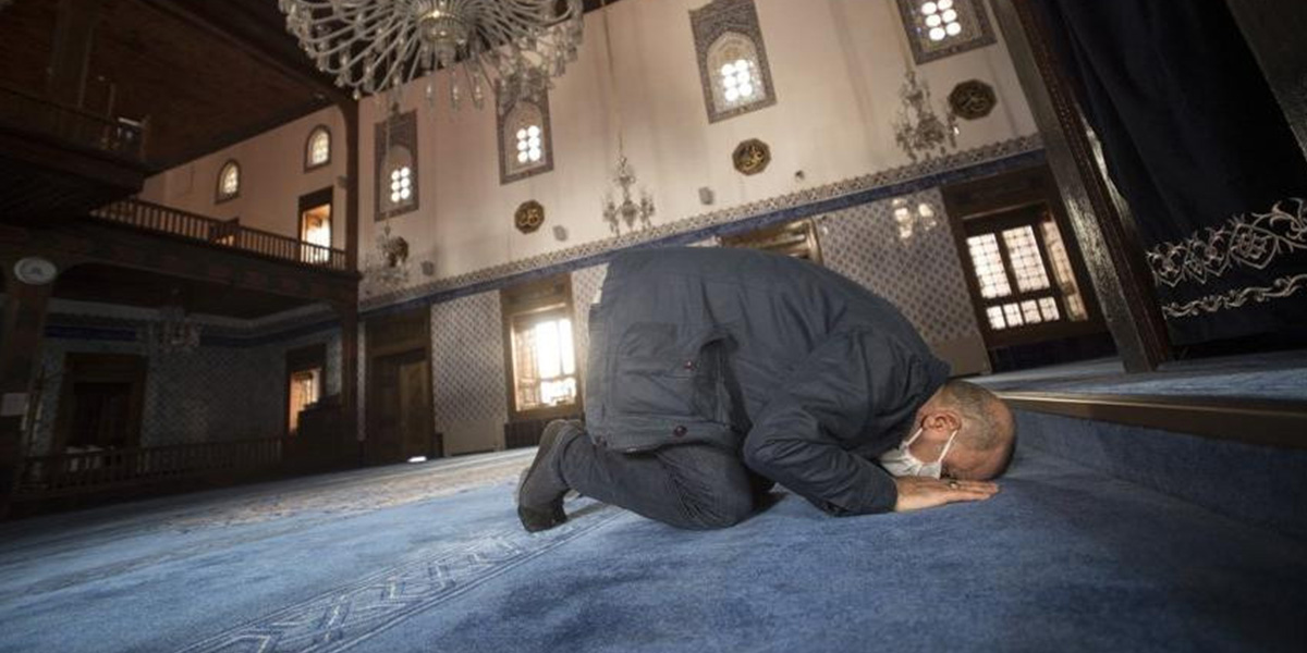 İçişleri'nden camilerin ibadete açılmasına ilişkin genelge!