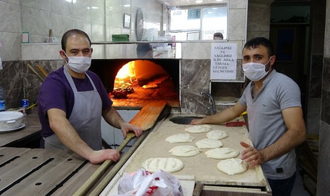 Sokağa çıkma yasağında fırınlar açık olacak mı?