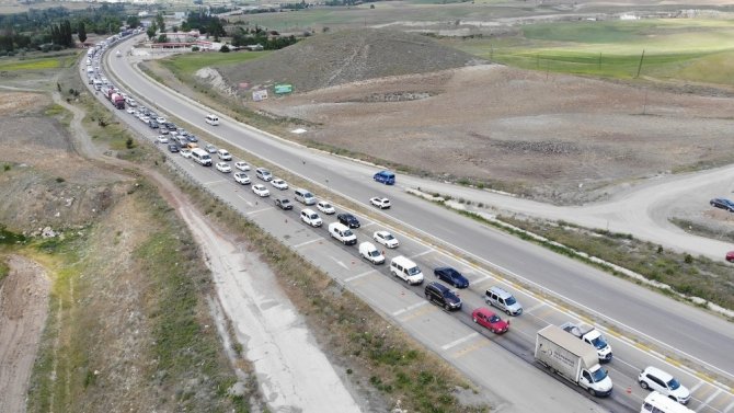 Sürücüler Dikkat! Ankara-Samsun karayolunda araçlar tek tek durduruluyor!