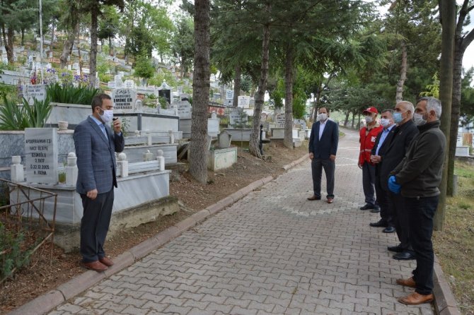 Belediye Başkanı Özdemir uyardı: “Bu bayram evde kalalım”