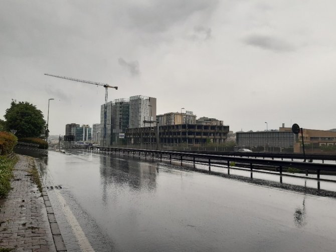 İstanbul’da bu sabah şiddetli yağış!
