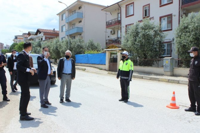 Kısıtlamanın ilk gününde Osmaneli sokaklarında sessizlik hakim