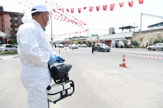 Mamak Belediyesi araçlar için dezenfekte istasyonu kurdu
