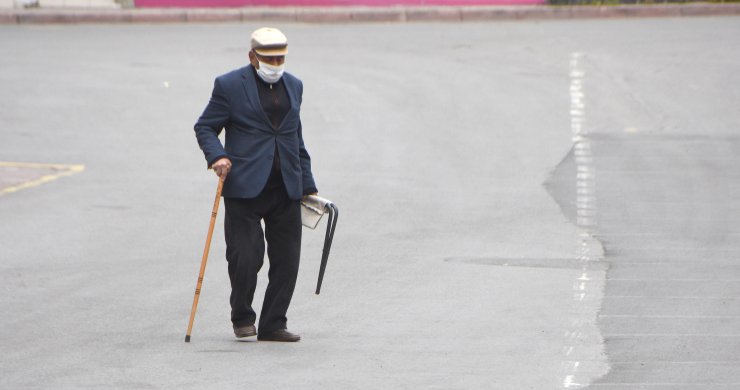 Sivas'ta 65 yaş ve üstü sokağa çıktı