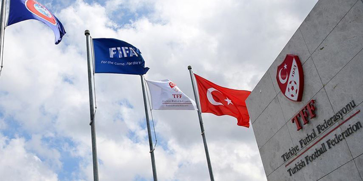 TFF Sağlık Kurulu, Süper Lig takım doktorları ile video konferans yoluyla toplantı yaptı