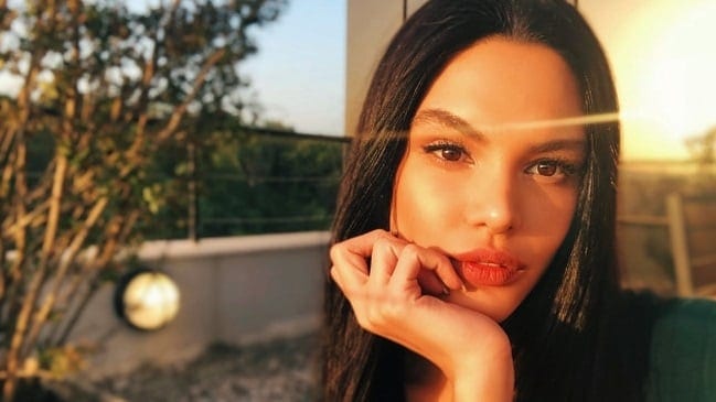 Almeda Abazi isyan bayrağını çekti: Tolgahan bütün gün oyun oynuyor!