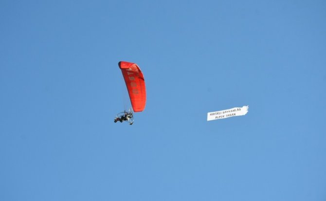 İnegöl Belediye Başkanından ilginç bayram kutlaması