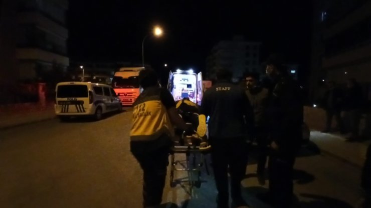 Mert Şenol, sokak ortasında kimliği belirsiz kişi tarafından silahlı saldırıya uğradı