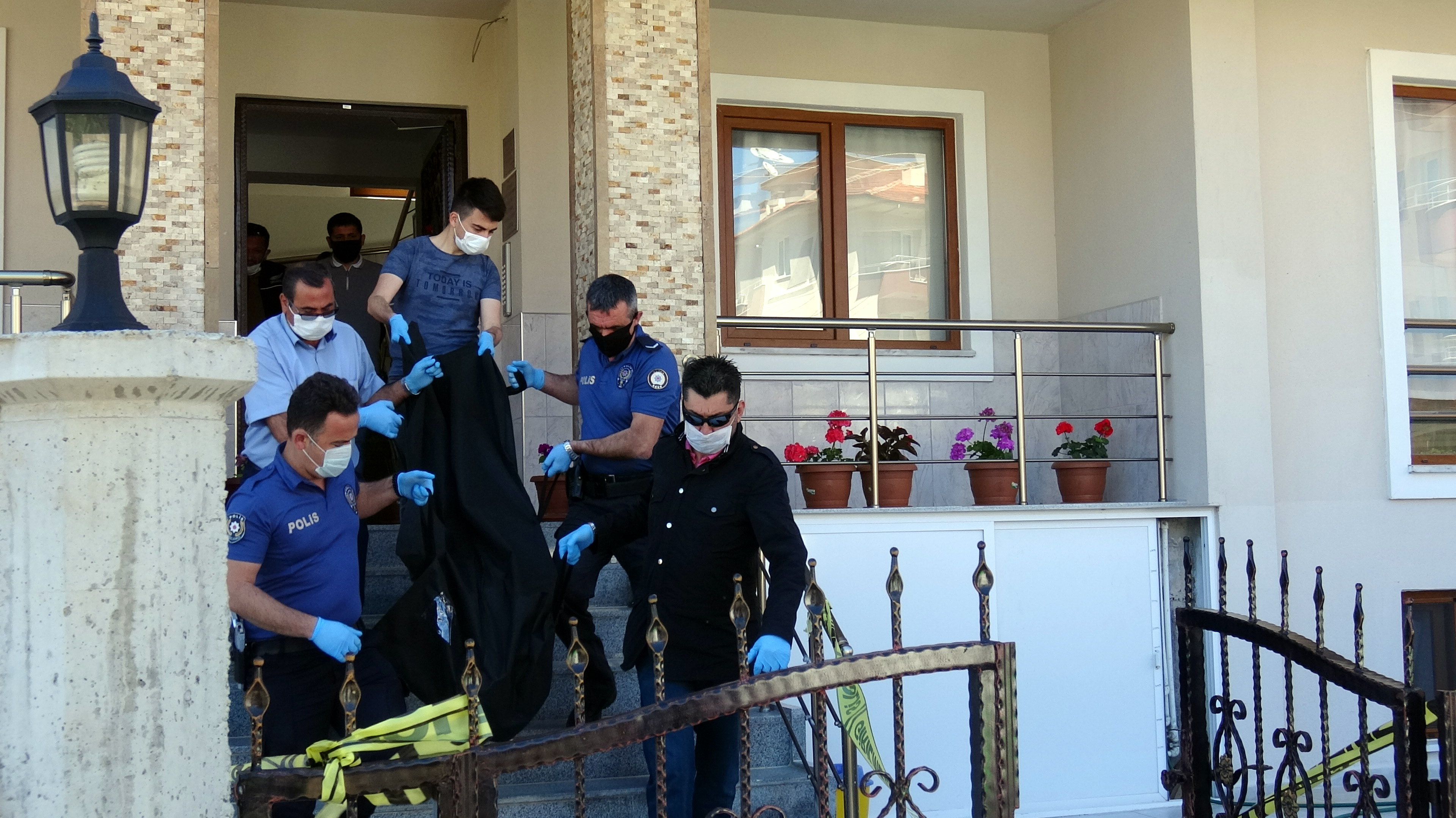 Şok gerçek ortaya çıktı! Zeynep 2 hafta önce şiddet görmüş ama şikayetini geri çekmiş