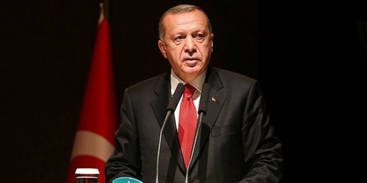 Bakan Koca: Son bir ayda hayatını kaybeden vatandaşlarımızın yaş ortalaması 74,6'dır