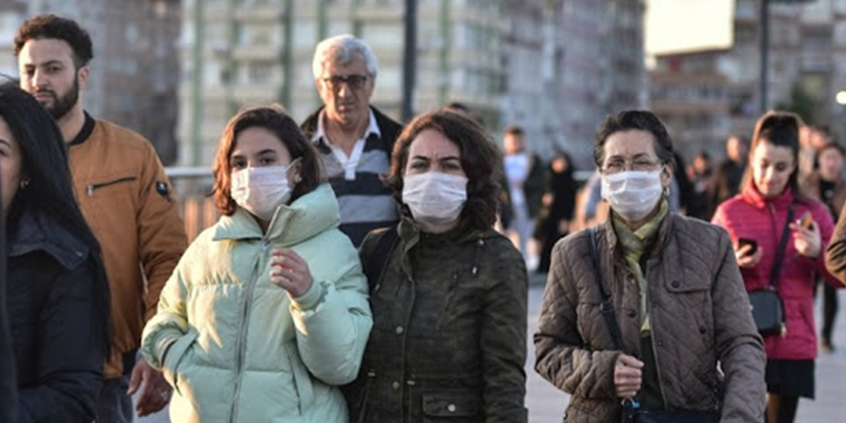 Sağlık Bakanı Fahrettin Koca'dan kritik koronavirüs açıklaması: "İkinci dönemdeyiz"