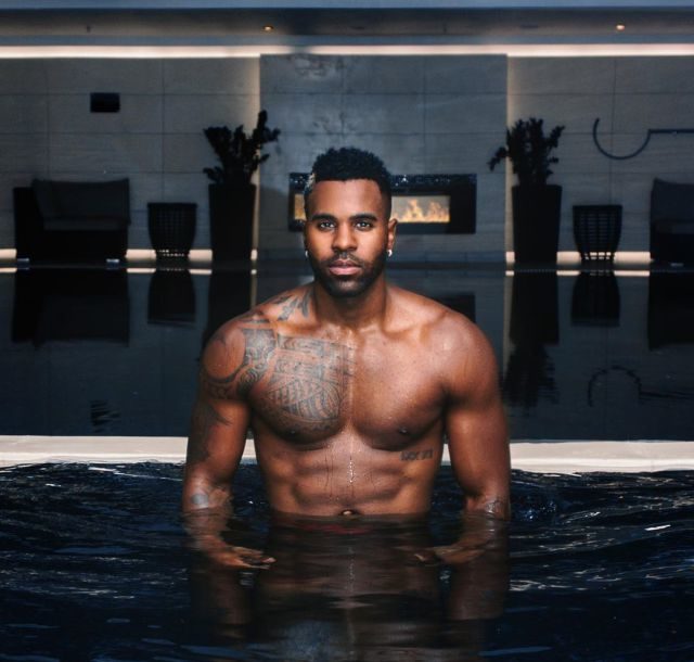 Jason Derula matkapla mısır yeme akımına uymak istersen dişlerinden oldu