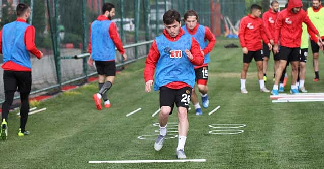 Amatör kulüpler sahaya çıkmayabilir!