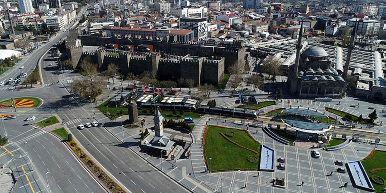 Bugün sokağa çıkma yasağı mı var?