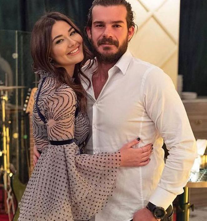 Hakan Hatipoğlu eşinin doğum gününü kutladı