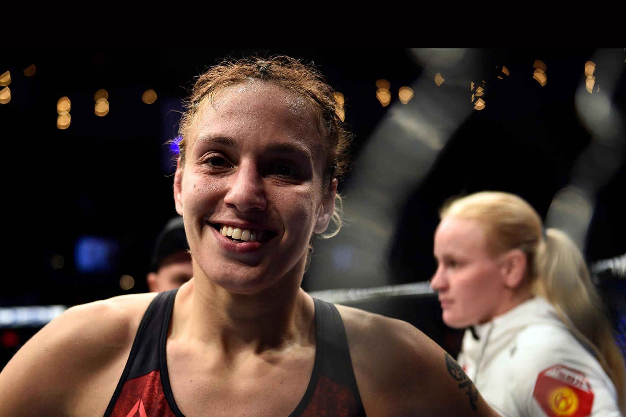 Önce yumruk yedi, sonra kardeşinin yüzünü öyle bir hale soktu ki...