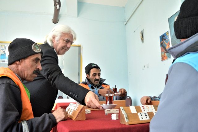 Kıraathane, kahve ve kütüphanelerde yeni dönem! Bunları yapmanız yasak