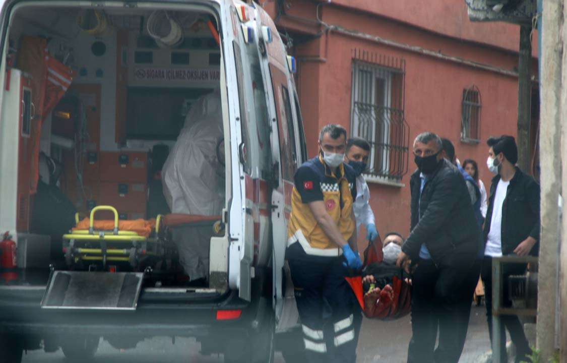 Beyoğlu'nda kardeşler arası ev satışında silahlı kavga!