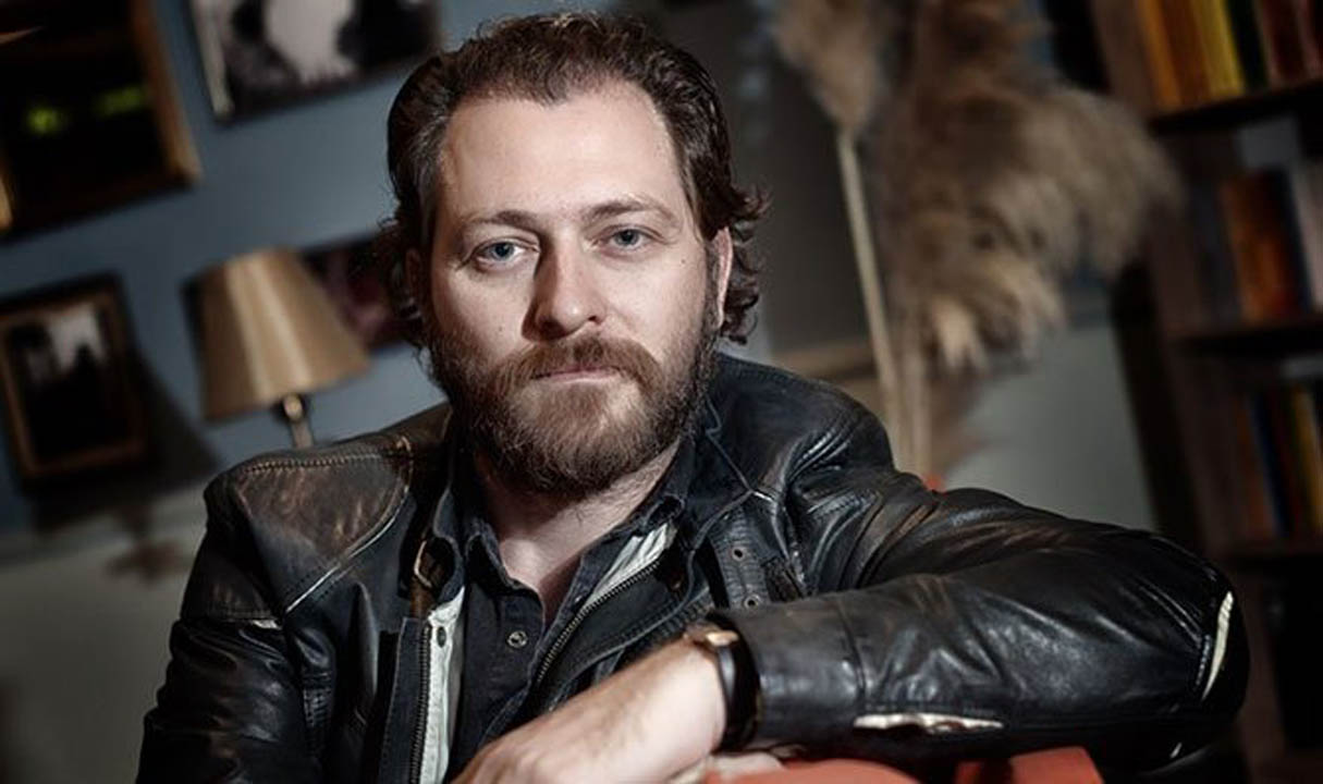 Ünlü oyuncudan şaşırtan itiraf: '' Tarkan'ın korumalığını yaptım''