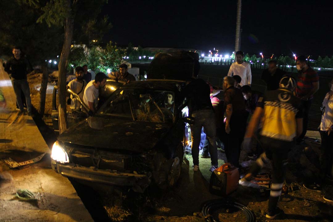 Diyarbakır'da kanlı gece: 3 ölü,2'si ağır 11 yaralı