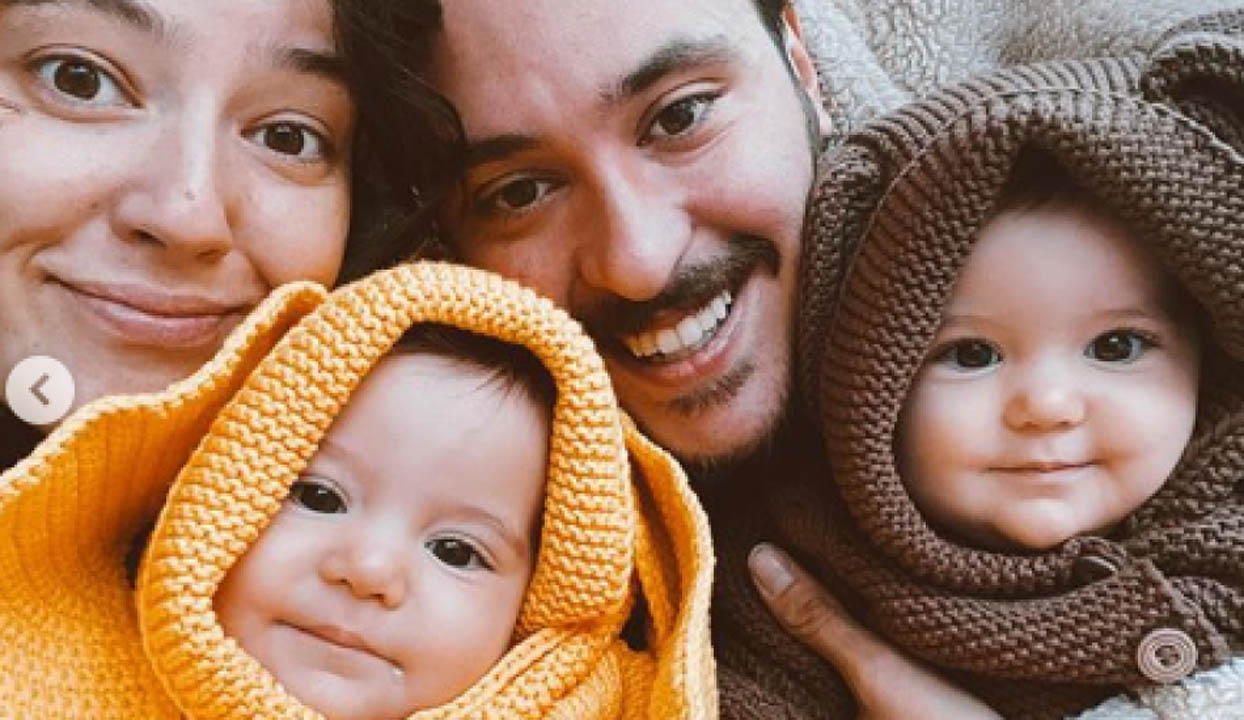 Pelin Akil ve Anıl Altan çiftinin ikizleri ilk kez kamera karşısında!