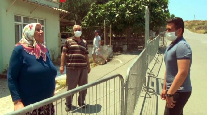 Terhis olan torunuyla kucaklaşamayan karantinadaki babaanne duygulandırdı