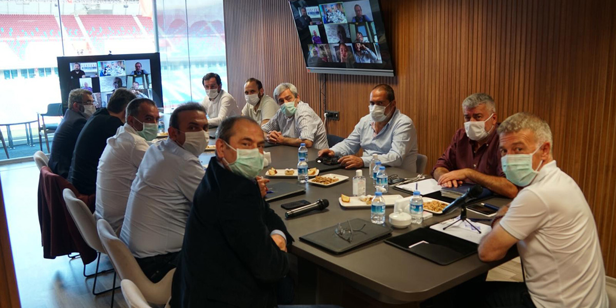 Trabzonspor yönetimi toplantı gerçekleştirdi