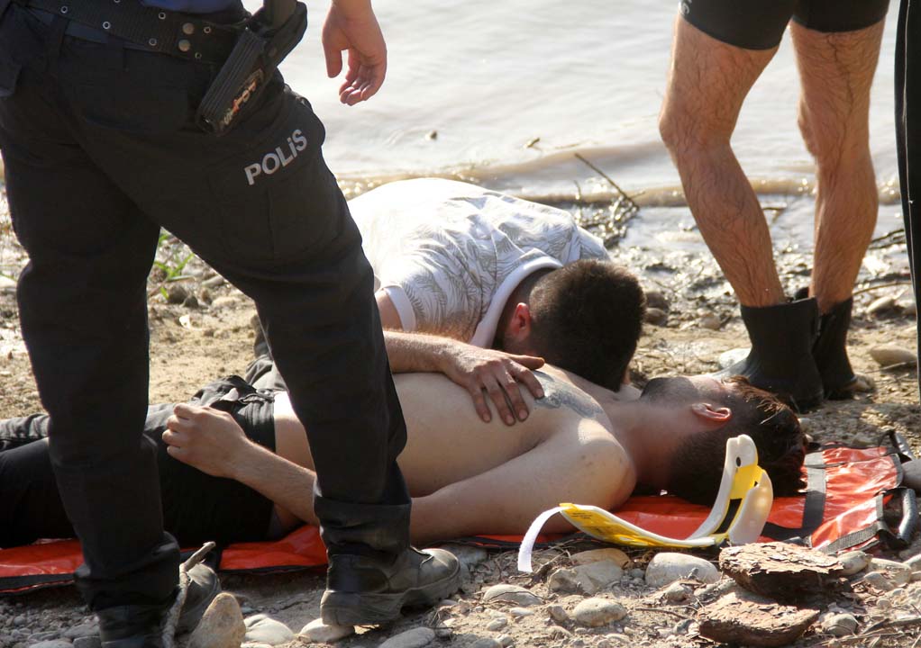 Kardeşi gölde boğulan abinin acı feryadı: ''Ben sensiz ne yapacağım''